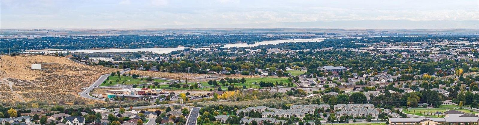 Tuscany Pl, Richland, Washington 99352, 3 Bedrooms Bedrooms, 0 ,4 BathroomsBathrooms,Houses,For Sale,Tuscany Pl,0,287976