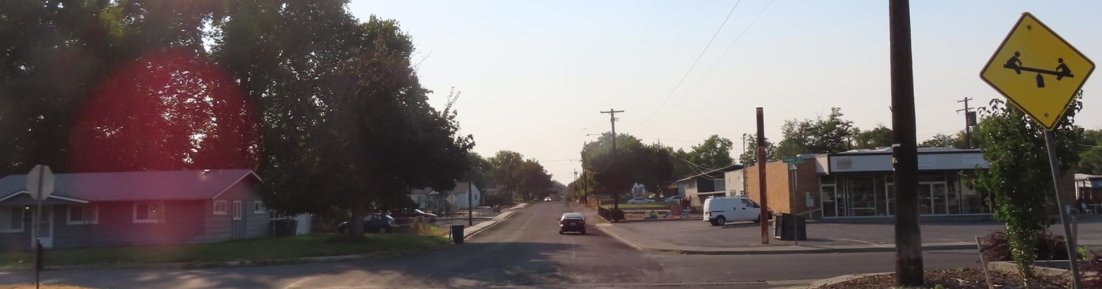 Comstock, Richland, Washington 99352, 3 Bedrooms Bedrooms, 0 ,1 BathroomBathrooms,Houses,For Sale,Comstock,0,287983