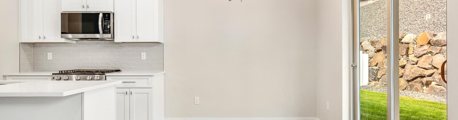 30th Pl, Kennewick, Washington 99338, 4 Bedrooms Bedrooms, 0 ,3 BathroomsBathrooms,Houses,For Sale,30th Pl,0,287986