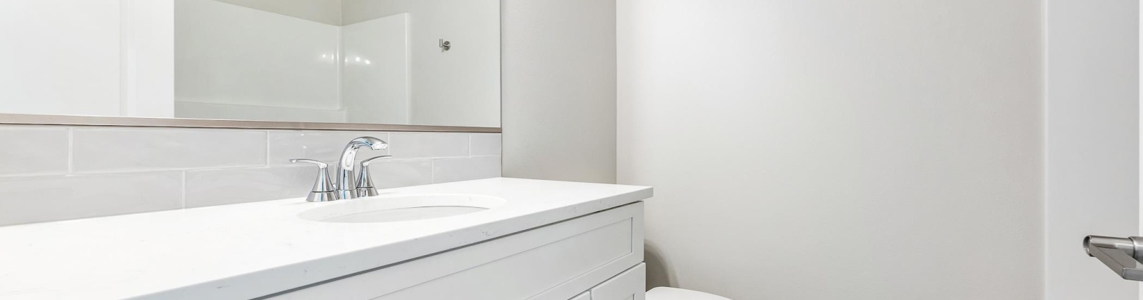 30th Pl, Kennewick, Washington 99338, 4 Bedrooms Bedrooms, 0 ,3 BathroomsBathrooms,Houses,For Sale,30th Pl,0,287986