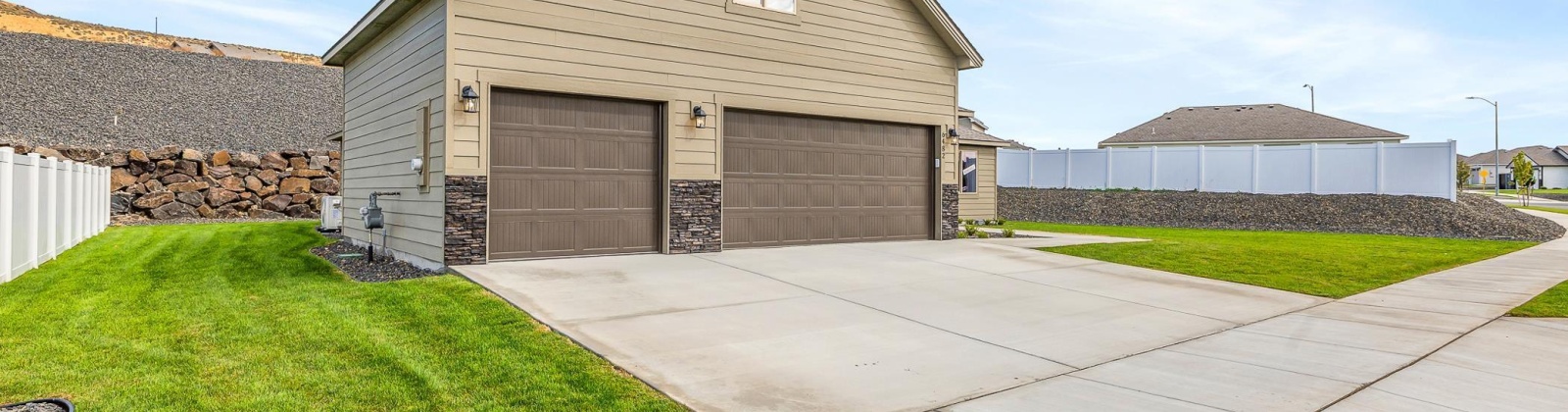 30th Pl, Kennewick, Washington 99338, 4 Bedrooms Bedrooms, 0 ,3 BathroomsBathrooms,Houses,For Sale,30th Pl,0,287986