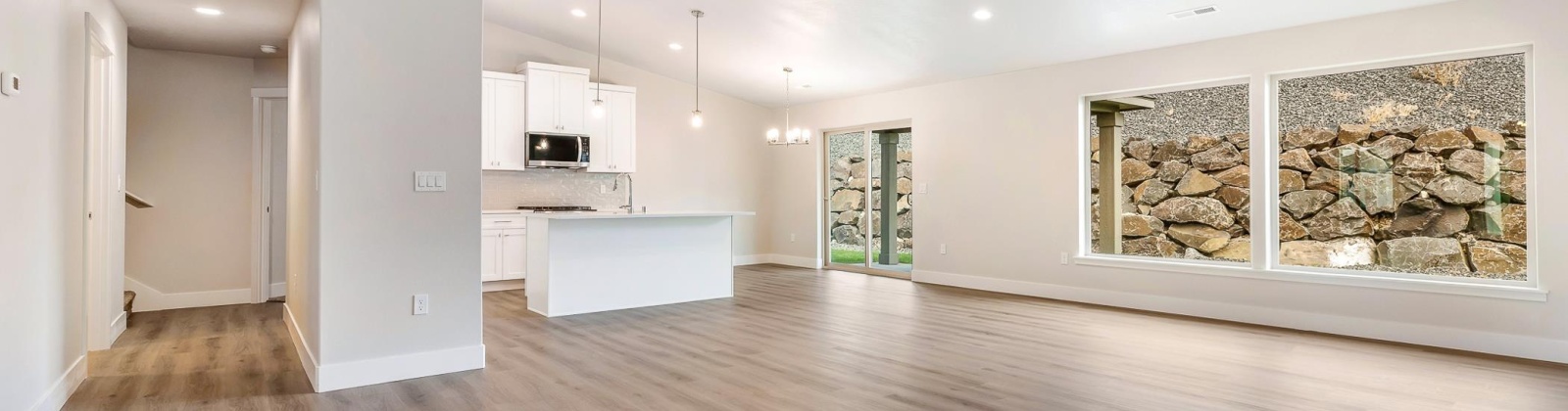 30th Pl, Kennewick, Washington 99338, 4 Bedrooms Bedrooms, 0 ,3 BathroomsBathrooms,Houses,For Sale,30th Pl,0,287986