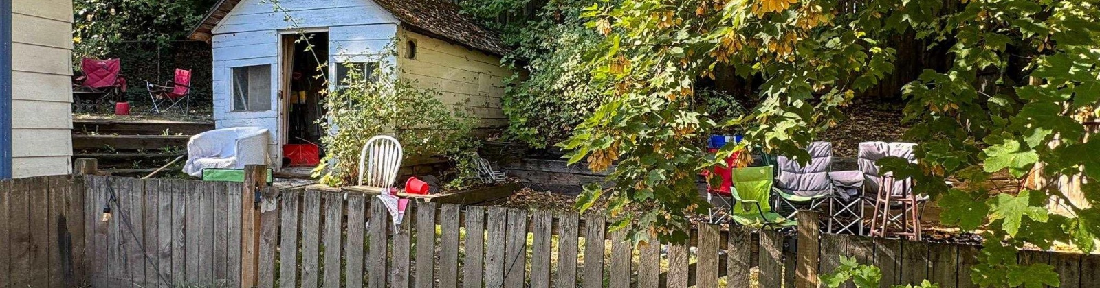 D St, Pullman, Washington 99163, 3 Bedrooms Bedrooms, 0 ,2 BathroomsBathrooms,Houses,For Sale,D St,0,287988