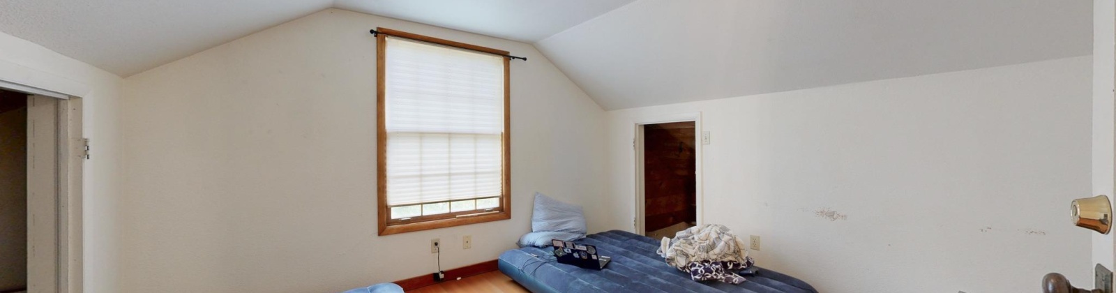 D St, Pullman, Washington 99163, 3 Bedrooms Bedrooms, 0 ,2 BathroomsBathrooms,Houses,For Sale,D St,0,287988