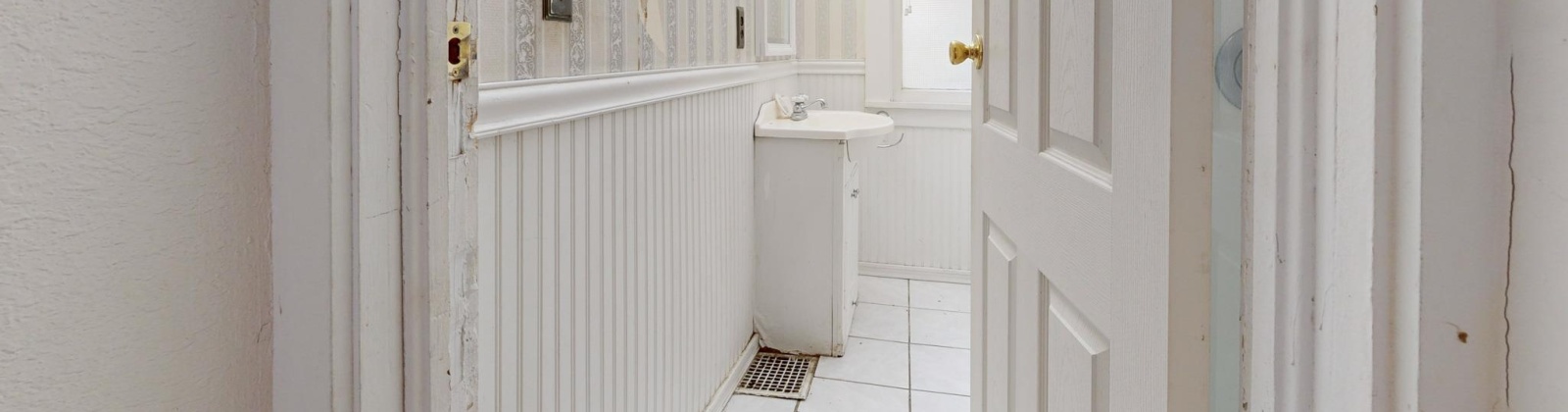 D St, Pullman, Washington 99163, 5 Bedrooms Bedrooms, 0 ,2 BathroomsBathrooms,Houses,For Sale,D St,0,287989