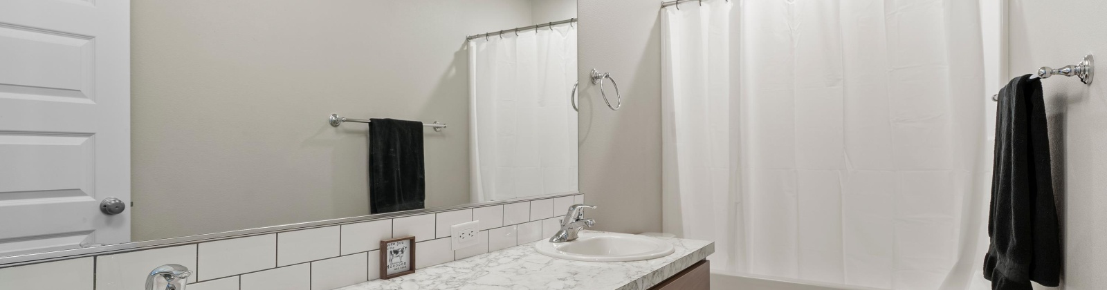 Cardinal Peak St, West Richland, Washington 99353, 4 Bedrooms Bedrooms, 0 ,3 BathroomsBathrooms,Houses,For Sale,Cardinal Peak St,0,287990