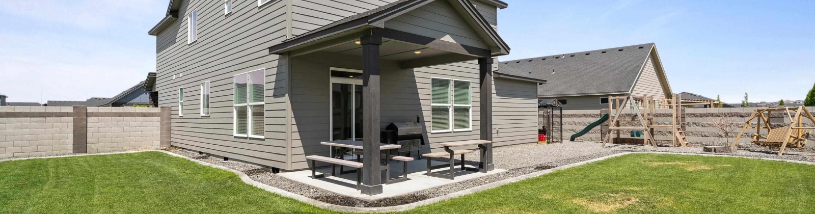 Cardinal Peak St, West Richland, Washington 99353, 4 Bedrooms Bedrooms, 0 ,3 BathroomsBathrooms,Houses,For Sale,Cardinal Peak St,0,287990