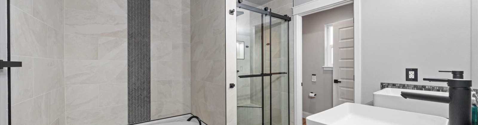 Juneberry Dr., West Richland, Washington 99353, 5 Bedrooms Bedrooms, 0 ,3 BathroomsBathrooms,Houses,For Sale,Juneberry Dr.,0,288000