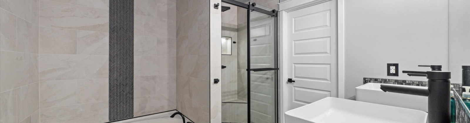 Juneberry Dr., West Richland, Washington 99353, 5 Bedrooms Bedrooms, 0 ,3 BathroomsBathrooms,Houses,For Sale,Juneberry Dr.,0,288000