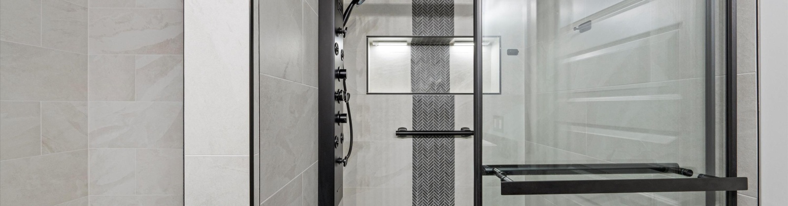 Juneberry Dr., West Richland, Washington 99353, 5 Bedrooms Bedrooms, 0 ,3 BathroomsBathrooms,Houses,For Sale,Juneberry Dr.,0,288000