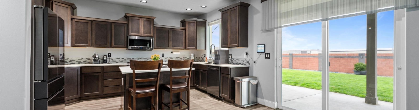 Juneberry Dr., West Richland, Washington 99353, 5 Bedrooms Bedrooms, 0 ,3 BathroomsBathrooms,Houses,For Sale,Juneberry Dr.,0,288000