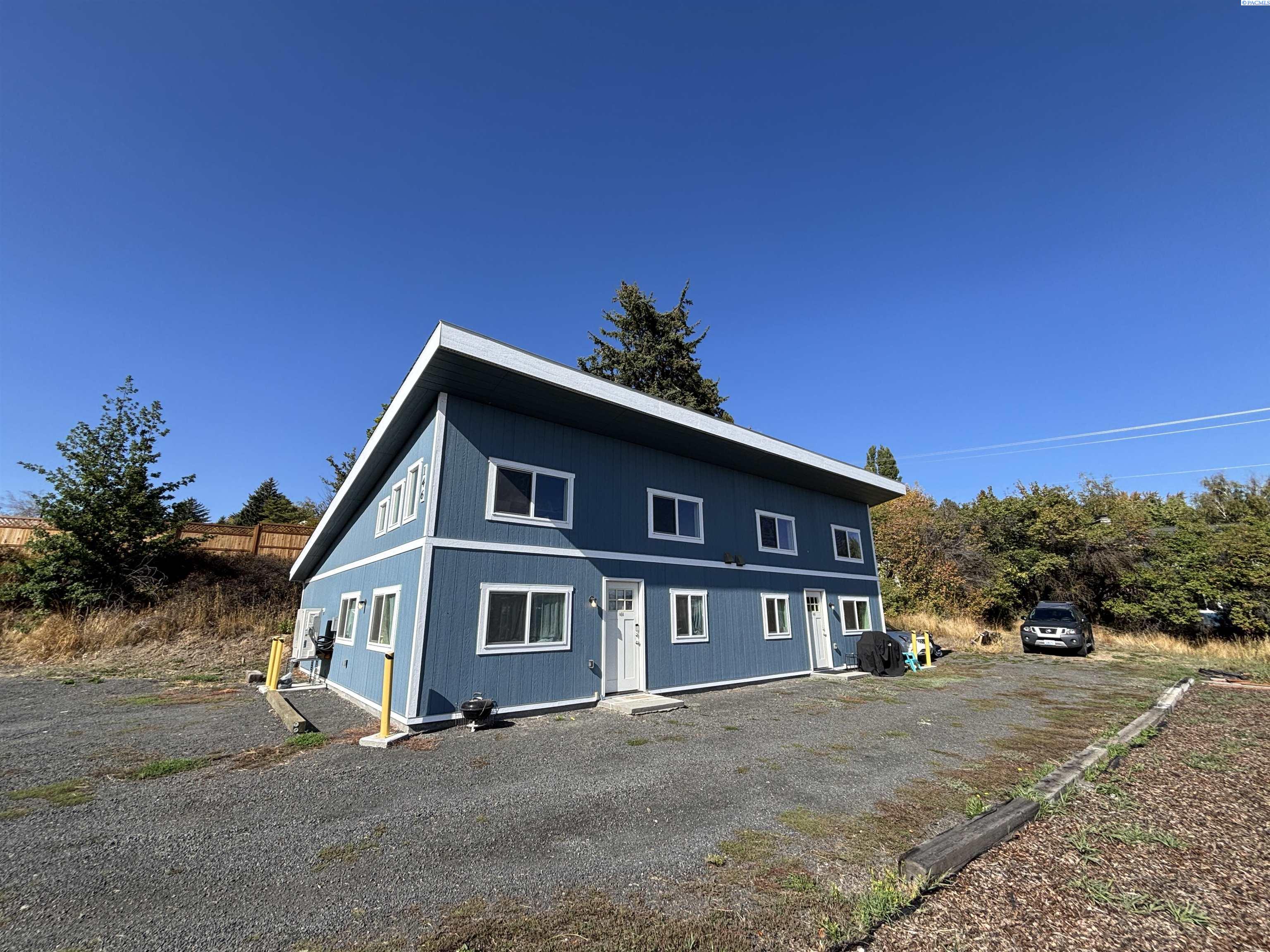 Stadium Way, Pullman, Washington 99163, 6 Bedrooms Bedrooms, 0 ,4 BathroomsBathrooms,Multi-family,For Sale,Stadium Way,0,287996