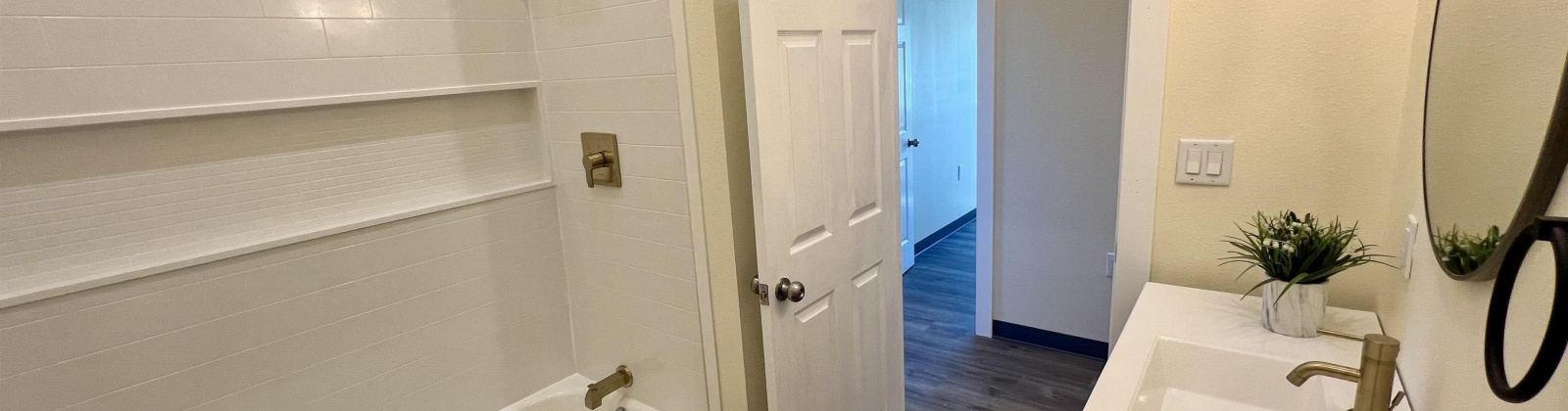 Stadium Way, Pullman, Washington 99163, 6 Bedrooms Bedrooms, 0 ,4 BathroomsBathrooms,Multi-family,For Sale,Stadium Way,0,287996