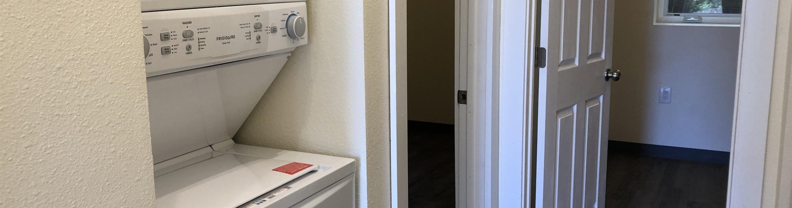 Stadium Way, Pullman, Washington 99163, 6 Bedrooms Bedrooms, 0 ,4 BathroomsBathrooms,Multi-family,For Sale,Stadium Way,0,287996