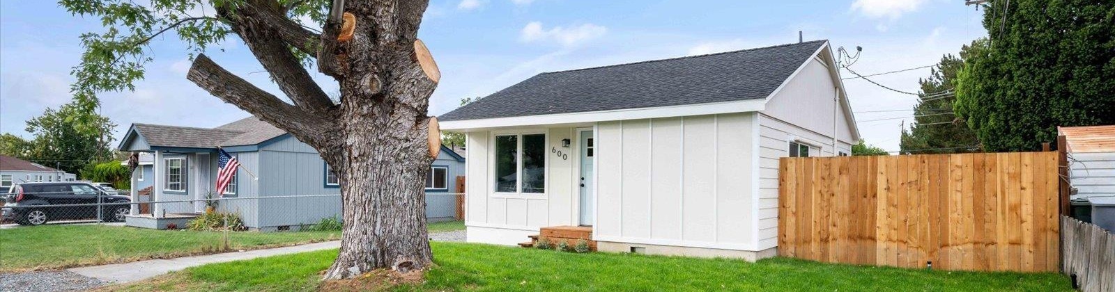Adams St., Richland, Washington 99352, 2 Bedrooms Bedrooms, 0 ,1 BathroomBathrooms,Houses,For Sale,Adams St.,0,287993