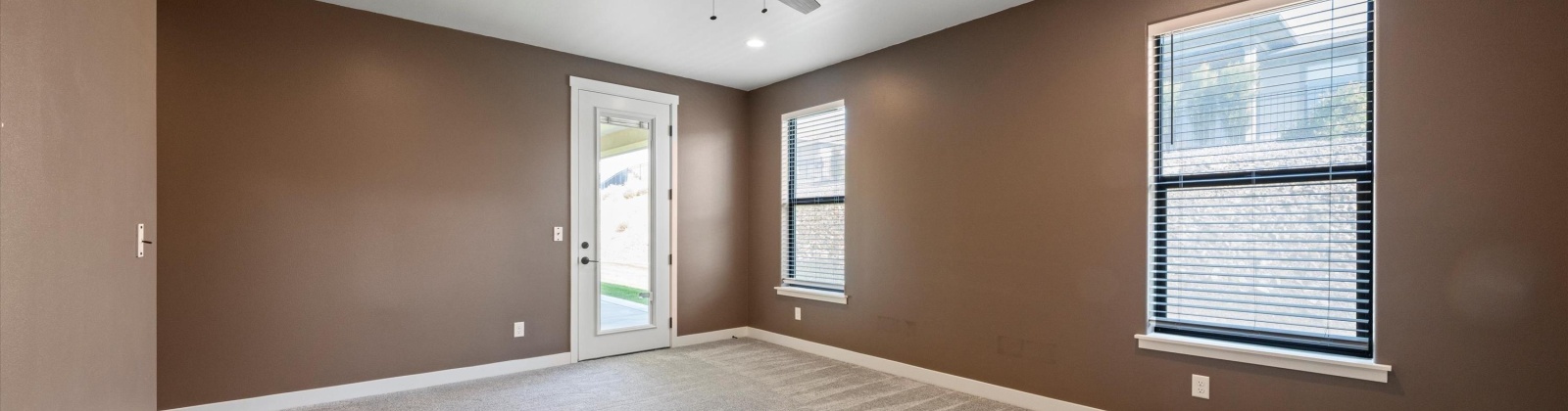 Alaska ST., Kennewick, Washington 99338, 4 Bedrooms Bedrooms, 0 ,3 BathroomsBathrooms,Houses,For Sale,Alaska ST.,0,288001