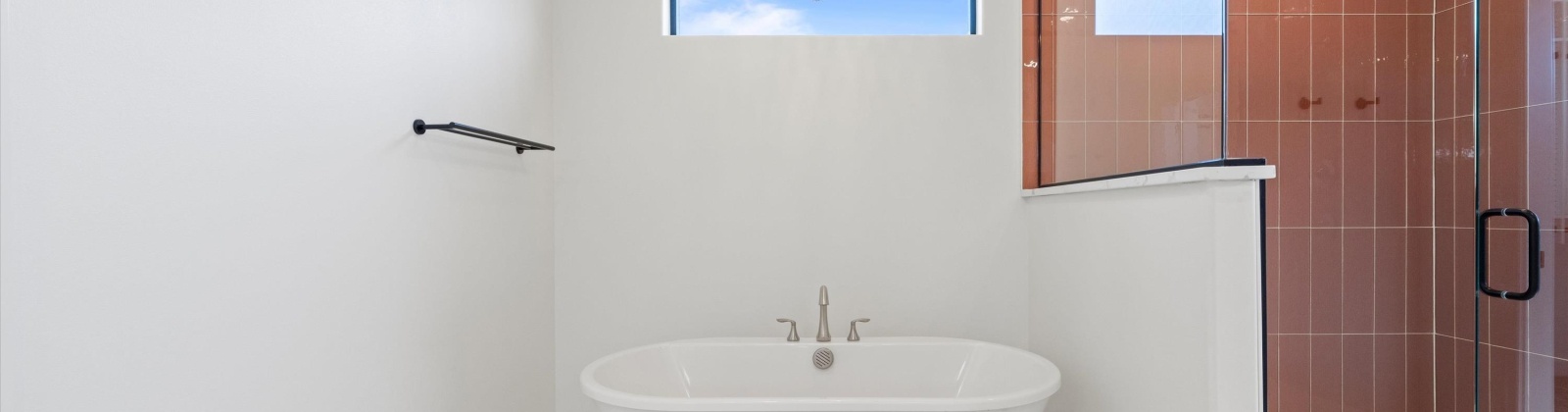 Alaska ST., Kennewick, Washington 99338, 4 Bedrooms Bedrooms, 0 ,3 BathroomsBathrooms,Houses,For Sale,Alaska ST.,0,288001