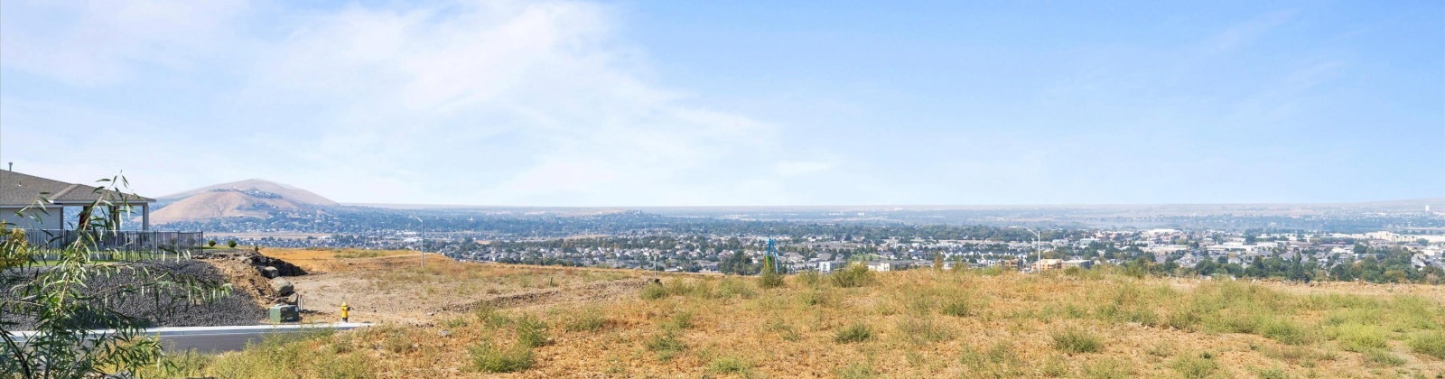 Alaska ST., Kennewick, Washington 99338, 4 Bedrooms Bedrooms, 0 ,3 BathroomsBathrooms,Houses,For Sale,Alaska ST.,0,288001