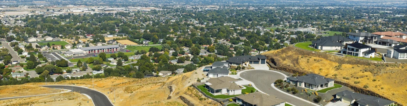 Alaska ST., Kennewick, Washington 99338, 4 Bedrooms Bedrooms, 0 ,3 BathroomsBathrooms,Houses,For Sale,Alaska ST.,0,288001