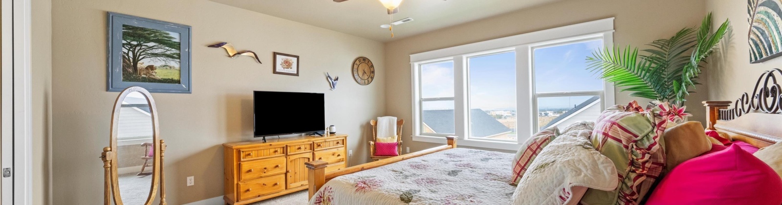 Kellogg St., Kennewick, Washington 99338, 5 Bedrooms Bedrooms, 0 ,3 BathroomsBathrooms,Houses,For Sale,Kellogg St.,0,288009