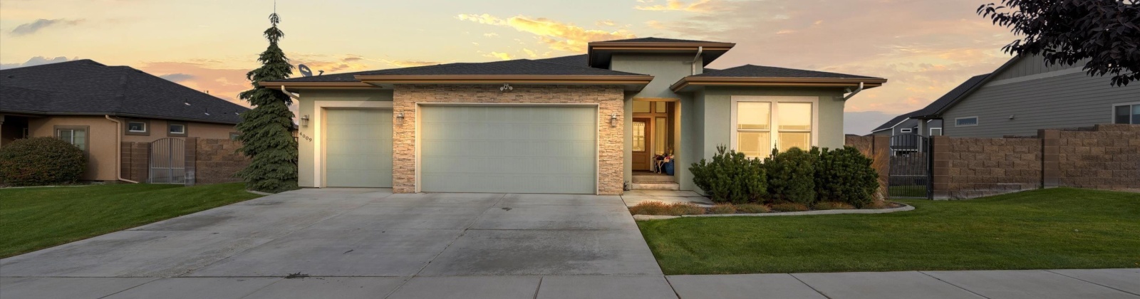 Kellogg St., Kennewick, Washington 99338, 5 Bedrooms Bedrooms, 0 ,3 BathroomsBathrooms,Houses,For Sale,Kellogg St.,0,288009