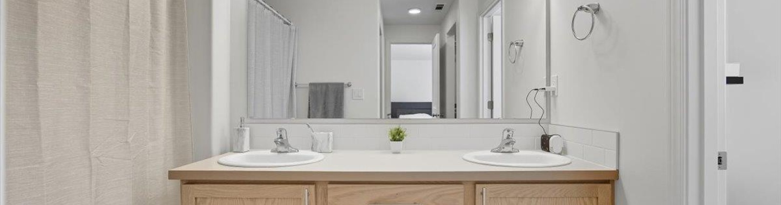 Bitters Lp, Grandview, Washington 98930-6115, 3 Bedrooms Bedrooms, 0 ,2 BathroomsBathrooms,Houses,For Sale,Bitters Lp,0,288011