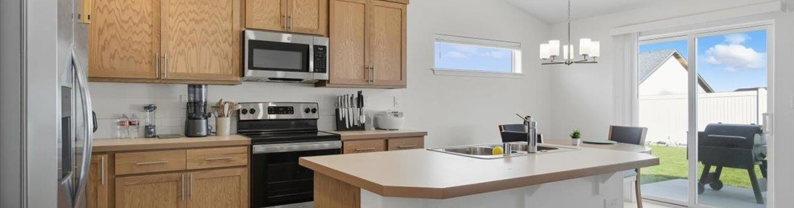 Bitters Lp, Grandview, Washington 98930-6115, 3 Bedrooms Bedrooms, 0 ,2 BathroomsBathrooms,Houses,For Sale,Bitters Lp,0,288011