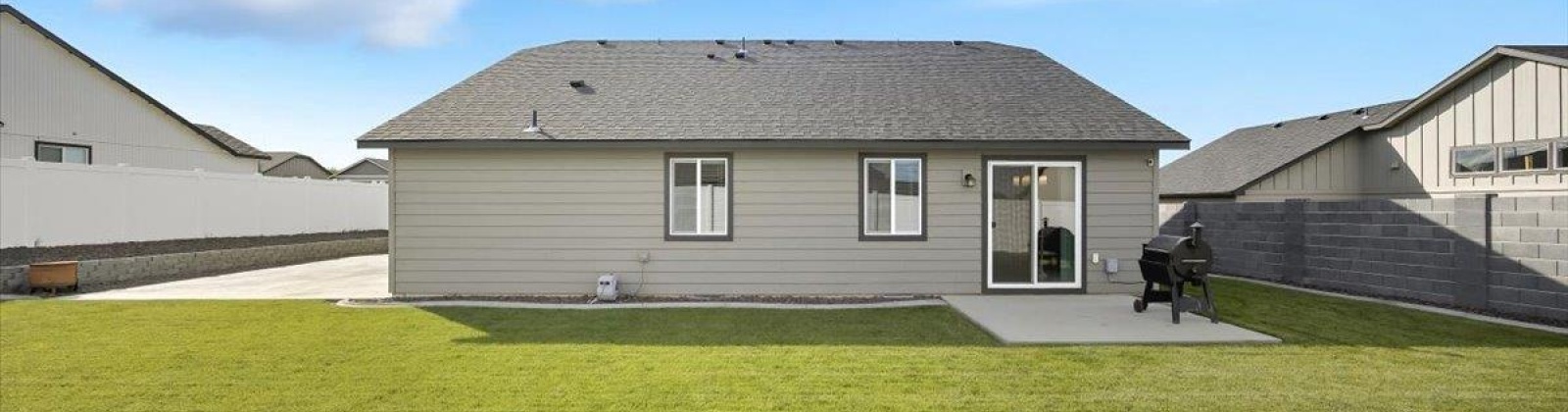 Bitters Lp, Grandview, Washington 98930-6115, 3 Bedrooms Bedrooms, 0 ,2 BathroomsBathrooms,Houses,For Sale,Bitters Lp,0,288011