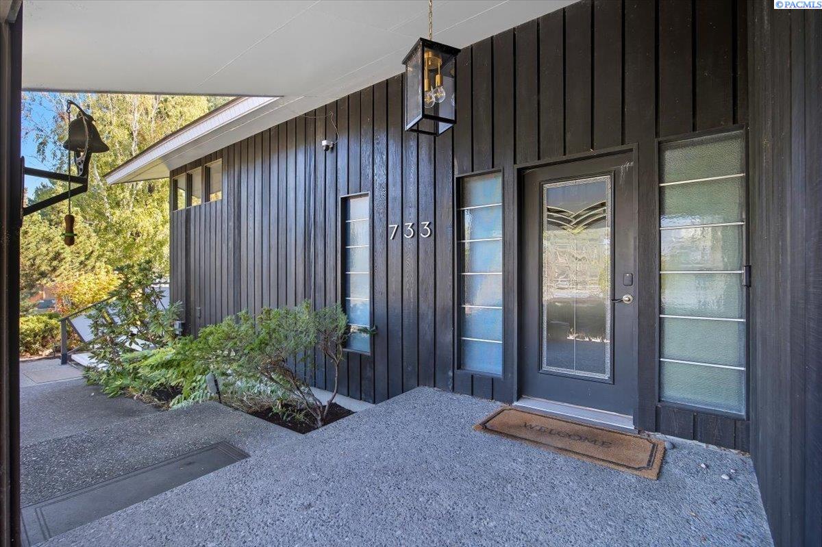 Snyder St, Richland, Washington 99354, 4 Bedrooms Bedrooms, 0 ,3 BathroomsBathrooms,Houses,For Sale,Snyder St,0,288020