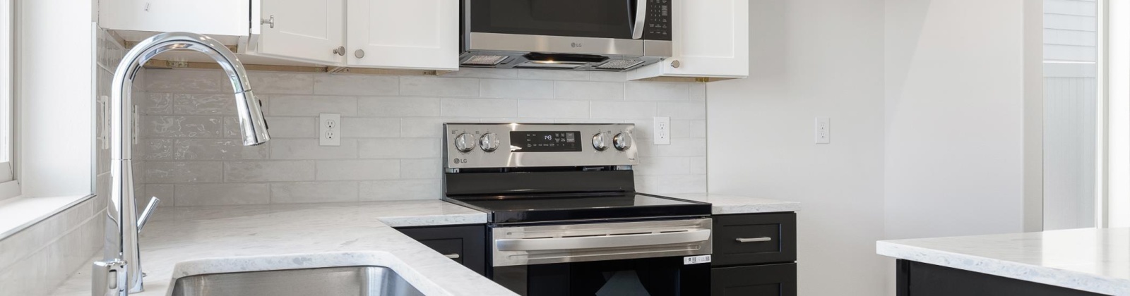 Grapevine Ct, West Richland, Washington 99353, 3 Bedrooms Bedrooms, 0 ,3 BathroomsBathrooms,Condos/townhomes,For Sale,Grapevine Ct,0,288014