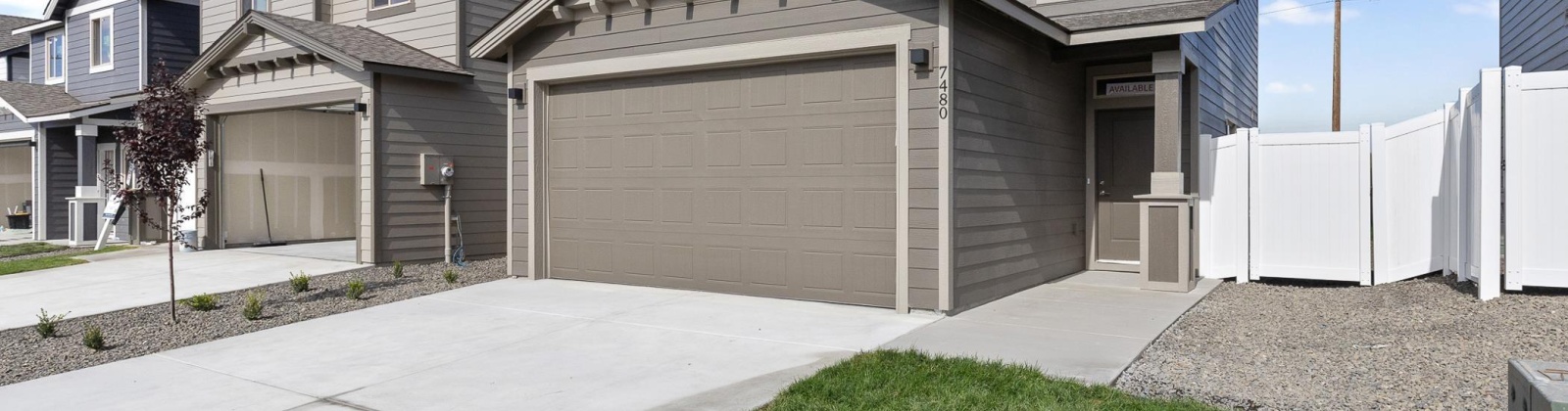 Grapevine Ct, West Richland, Washington 99353, 3 Bedrooms Bedrooms, 0 ,3 BathroomsBathrooms,Condos/townhomes,For Sale,Grapevine Ct,0,288014