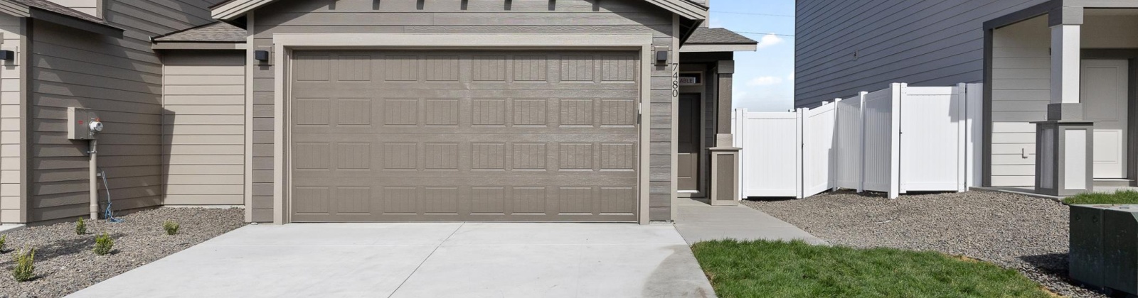 Grapevine Ct, West Richland, Washington 99353, 3 Bedrooms Bedrooms, 0 ,3 BathroomsBathrooms,Condos/townhomes,For Sale,Grapevine Ct,0,288014