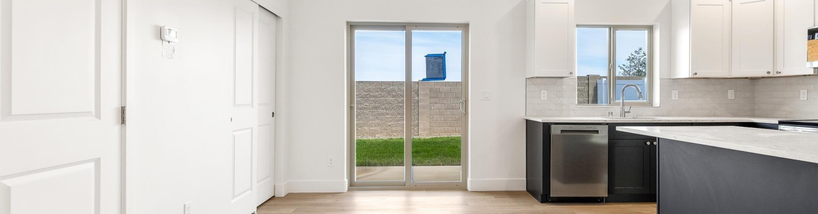 Grapevine Ct, West Richland, Washington 99353, 3 Bedrooms Bedrooms, 0 ,3 BathroomsBathrooms,Condos/townhomes,For Sale,Grapevine Ct,0,288014