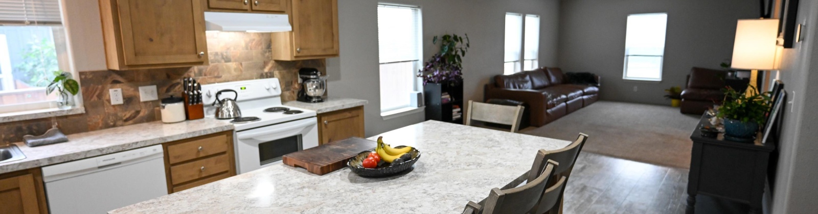 Game Farm Rd #52, Kennewick, Washington 99337, 3 Bedrooms Bedrooms, 0 ,2 BathroomsBathrooms,Manufactured Homes,For Sale,Game Farm Rd #52,0,288019