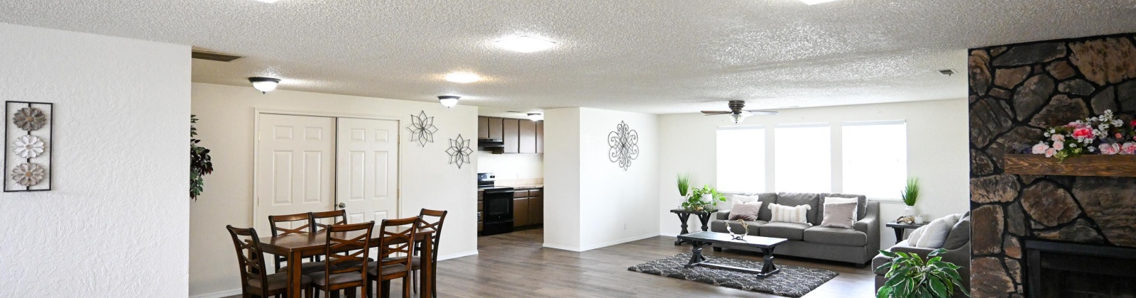 Game Farm Rd #52, Kennewick, Washington 99337, 3 Bedrooms Bedrooms, 0 ,2 BathroomsBathrooms,Manufactured Homes,For Sale,Game Farm Rd #52,0,288019