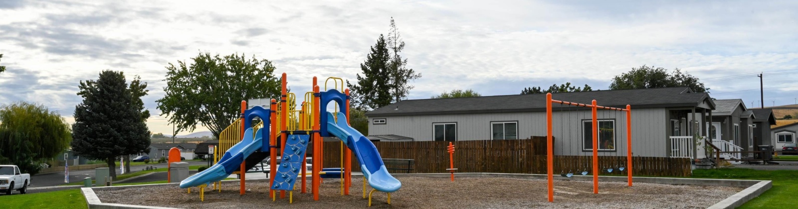 Game Farm Rd #52, Kennewick, Washington 99337, 3 Bedrooms Bedrooms, 0 ,2 BathroomsBathrooms,Manufactured Homes,For Sale,Game Farm Rd #52,0,288019