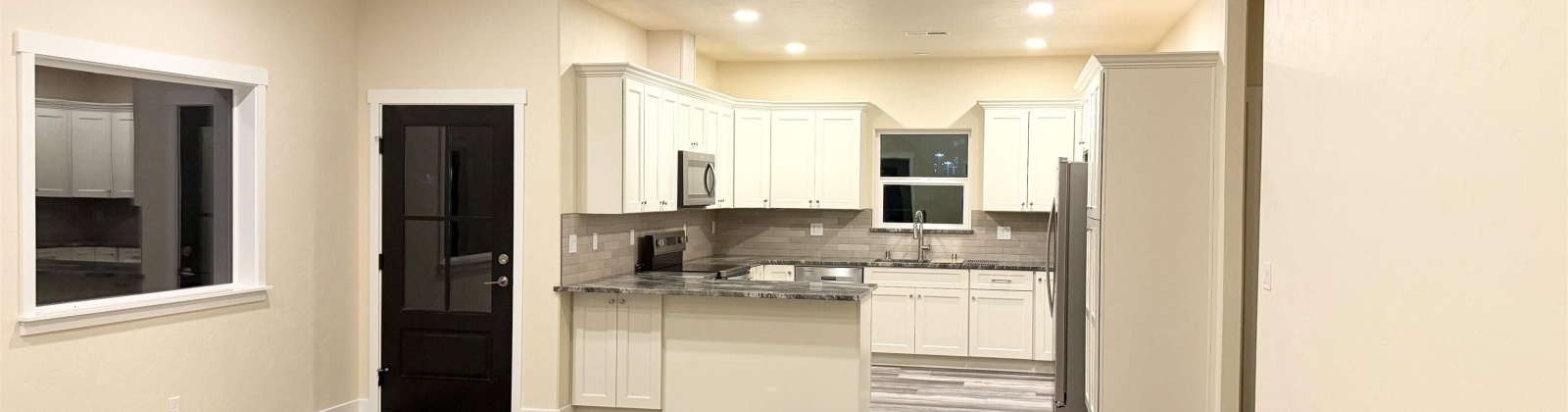 26th Ave, Pasco, Washington 99301, 3 Bedrooms Bedrooms, 0 ,2 BathroomsBathrooms,Houses,For Sale,26th Ave,0,288026