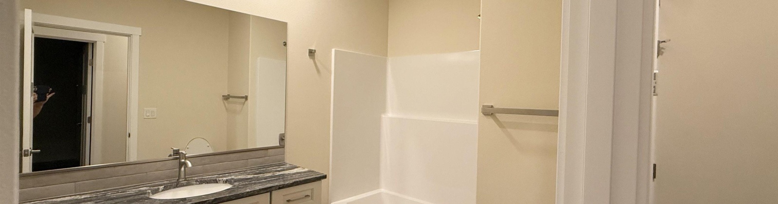 26th Ave, Pasco, Washington 99301, 3 Bedrooms Bedrooms, 0 ,2 BathroomsBathrooms,Houses,For Sale,26th Ave,0,288026