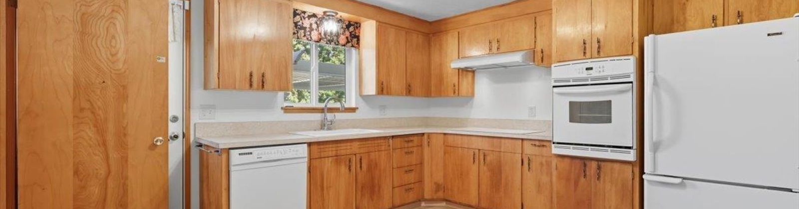 Agnes St, Richland, Washington 99352, 5 Bedrooms Bedrooms, 0 ,3 BathroomsBathrooms,Houses,For Sale,Agnes St,0,288051