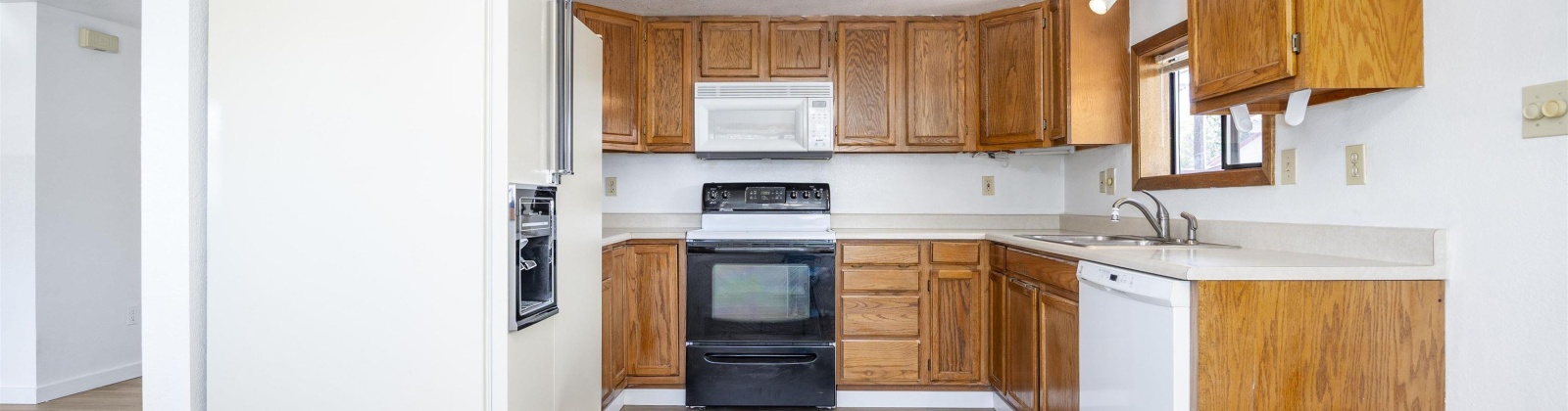 Sanford Ave, Richland, Washington 99352, 2 Bedrooms Bedrooms, 0 ,1 BathroomBathrooms,Houses,For Sale,Sanford Ave,0,288047