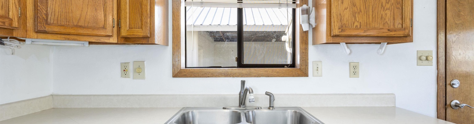 Sanford Ave, Richland, Washington 99352, 2 Bedrooms Bedrooms, 0 ,1 BathroomBathrooms,Houses,For Sale,Sanford Ave,0,288047