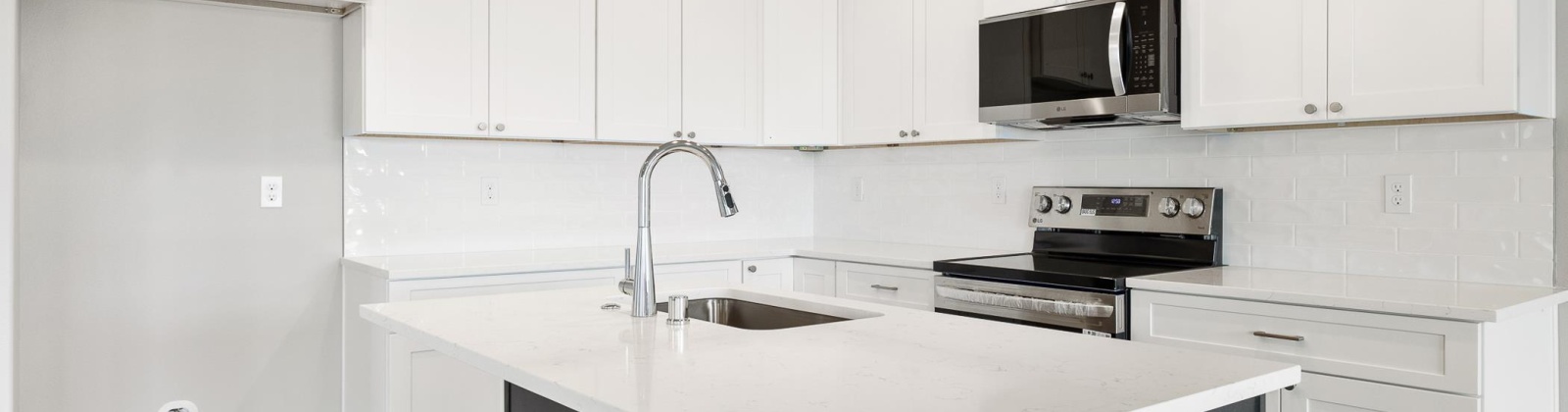 Grapevine Ct, West Richland, Washington 99353, 4 Bedrooms Bedrooms, 0 ,3 BathroomsBathrooms,Condos/townhomes,For Sale,Grapevine Ct,0,288042