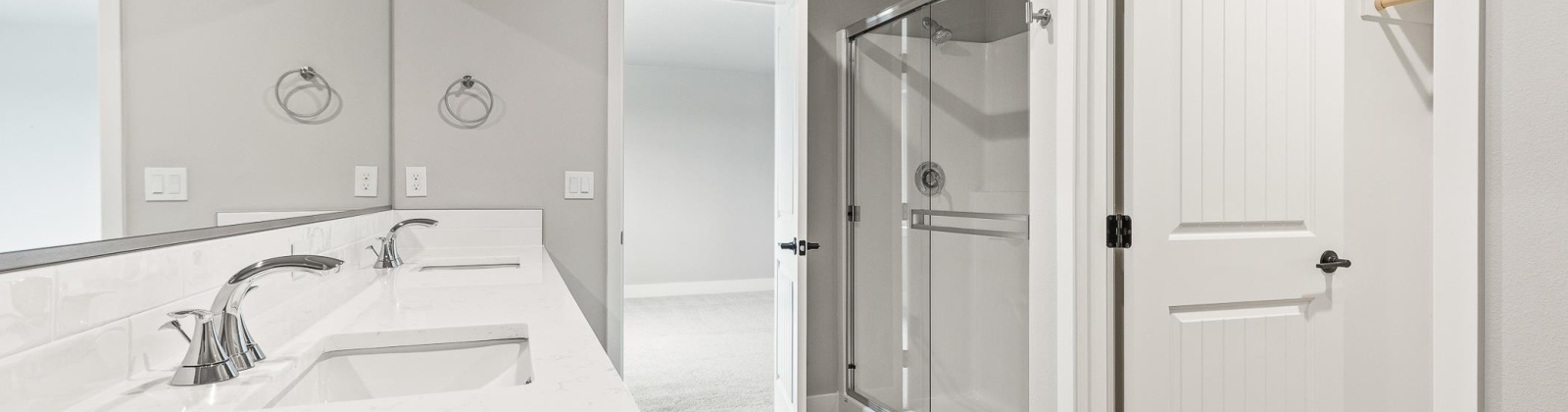 Grapevine Ct, West Richland, Washington 99353, 4 Bedrooms Bedrooms, 0 ,3 BathroomsBathrooms,Condos/townhomes,For Sale,Grapevine Ct,0,288042