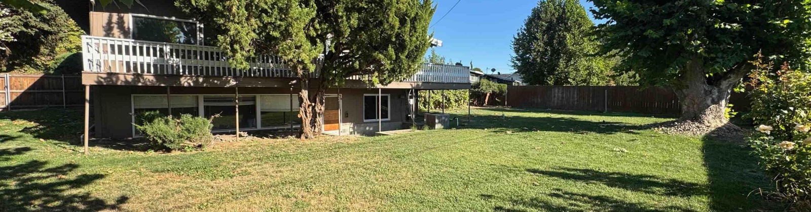 Hedrick Pl, Grandview, Washington 98930, 3 Bedrooms Bedrooms, 0 ,2 BathroomsBathrooms,Houses,For Sale,Hedrick Pl,0,288059