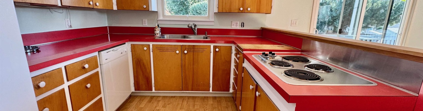 Hedrick Pl, Grandview, Washington 98930, 3 Bedrooms Bedrooms, 0 ,2 BathroomsBathrooms,Houses,For Sale,Hedrick Pl,0,288059