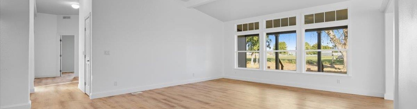 421st Pr SE, Kennewick, Washington 99337, 4 Bedrooms Bedrooms, 0 ,3 BathroomsBathrooms,Manufactured Homes,For Sale,421st Pr SE,0,288064