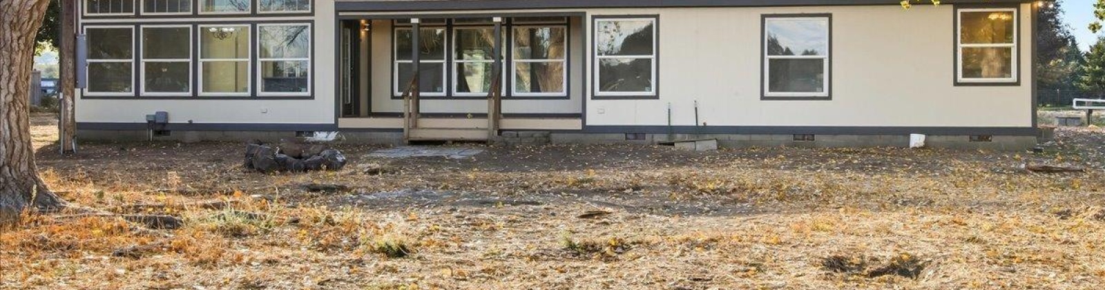 421st Pr SE, Kennewick, Washington 99337, 4 Bedrooms Bedrooms, 0 ,3 BathroomsBathrooms,Manufactured Homes,For Sale,421st Pr SE,0,288064