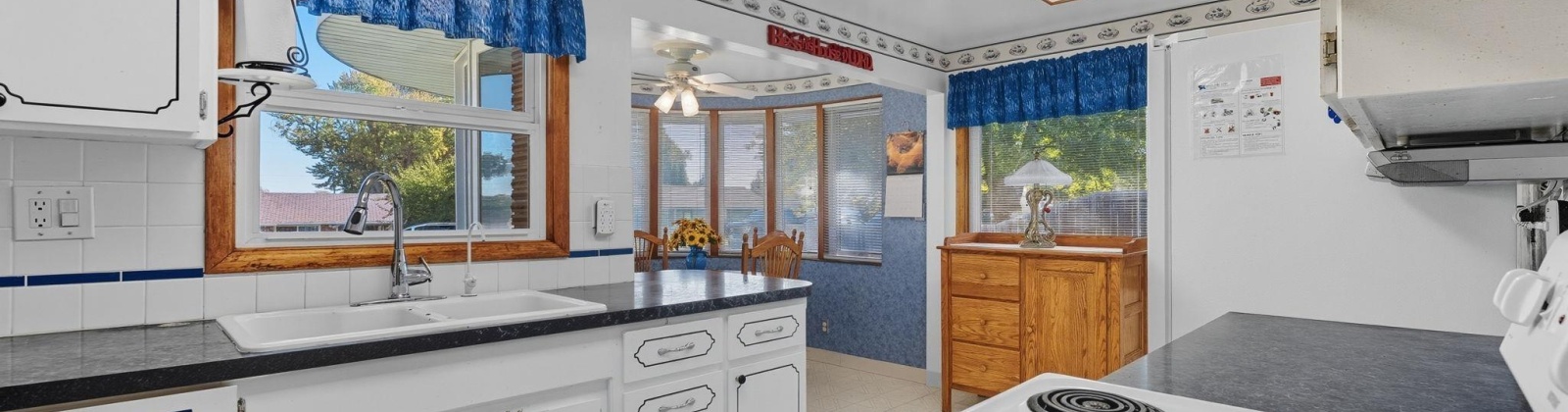 Dennis St, Kennewick, Washington 99336, 5 Bedrooms Bedrooms, 0 ,2 BathroomsBathrooms,Houses,For Sale,Dennis St,0,288068