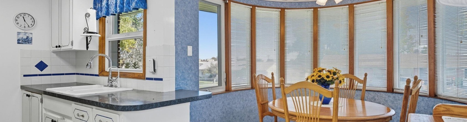 Dennis St, Kennewick, Washington 99336, 5 Bedrooms Bedrooms, 0 ,2 BathroomsBathrooms,Houses,For Sale,Dennis St,0,288068