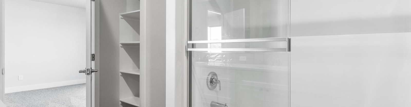 Grapevine Ct, West Richland, Washington 99353, 3 Bedrooms Bedrooms, 0 ,3 BathroomsBathrooms,Condos/townhomes,For Sale,Grapevine Ct,0,288069